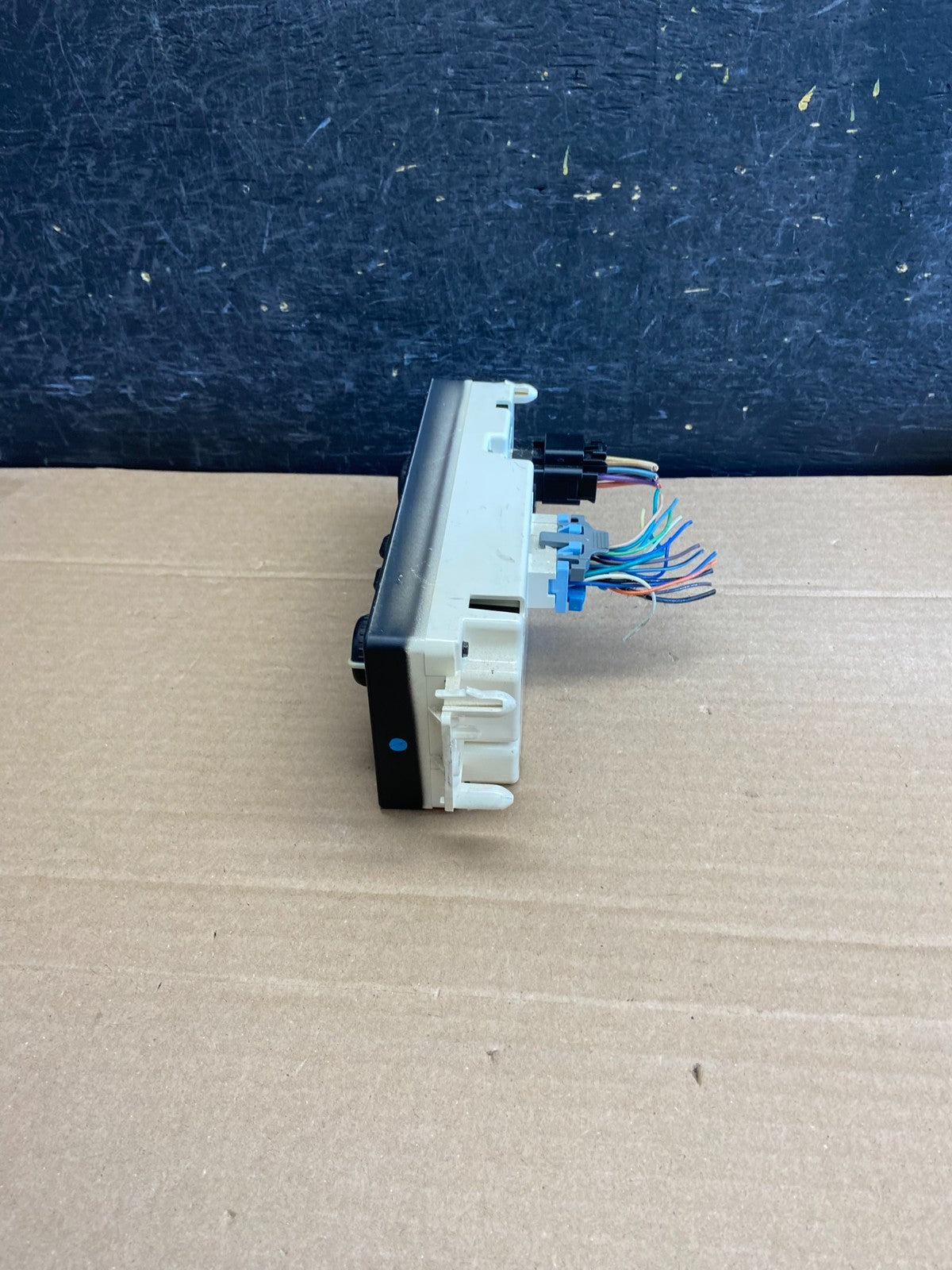 2003 to 2006 Chevrolet Silverado HVAC Heater Climate Control Module AG4998 DG2