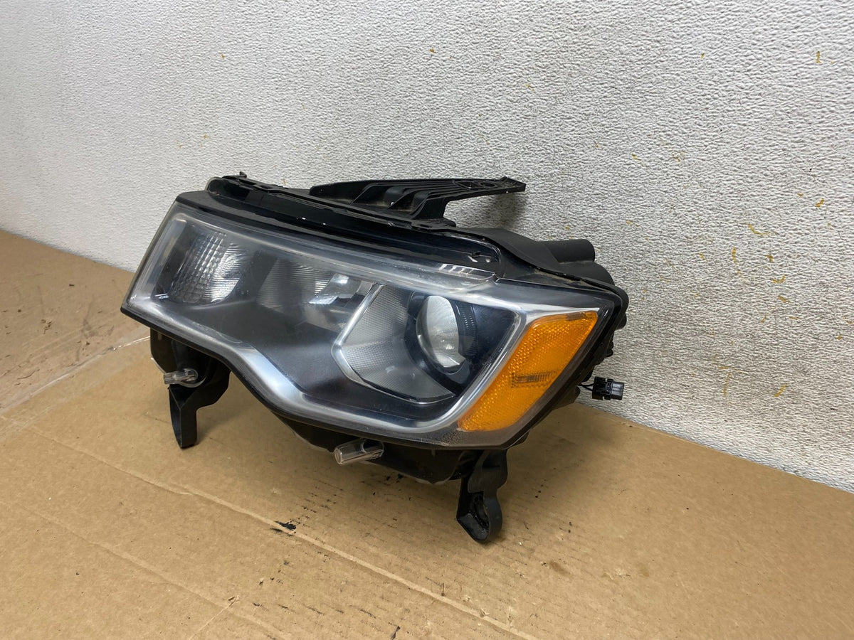 2017 - 2021 Jeep Grand Cherokee Left Driver LH Side Halogen Headlight AH7805 DG2