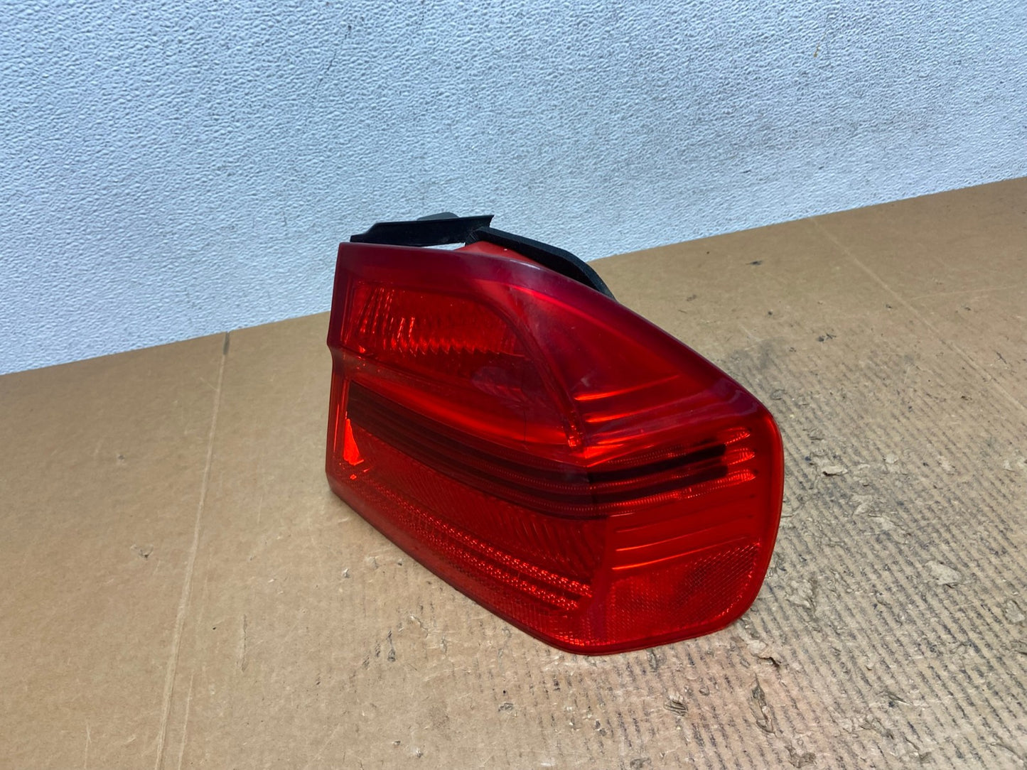 2006 2007 2008 Bmw 328i 3 Series Right Passenger Rh Side Tail Light AE2732 LK1
