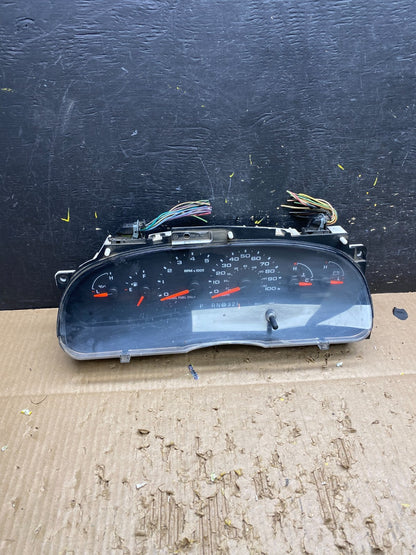 2006 Ford E350 Gauge Speedometer Cluster OEM v7642 DG0