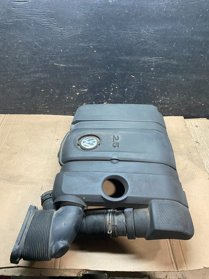 2005 to 2008 Volkswagen Jetta Beetle 2.5L Passat Engine Cover 07k129601j V9968 D3