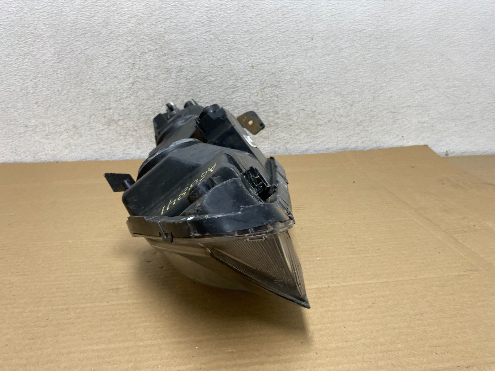 2006 2007 2008 Honda Civic Sedan Right Passenger Headlight Halogen AG8841 DW9