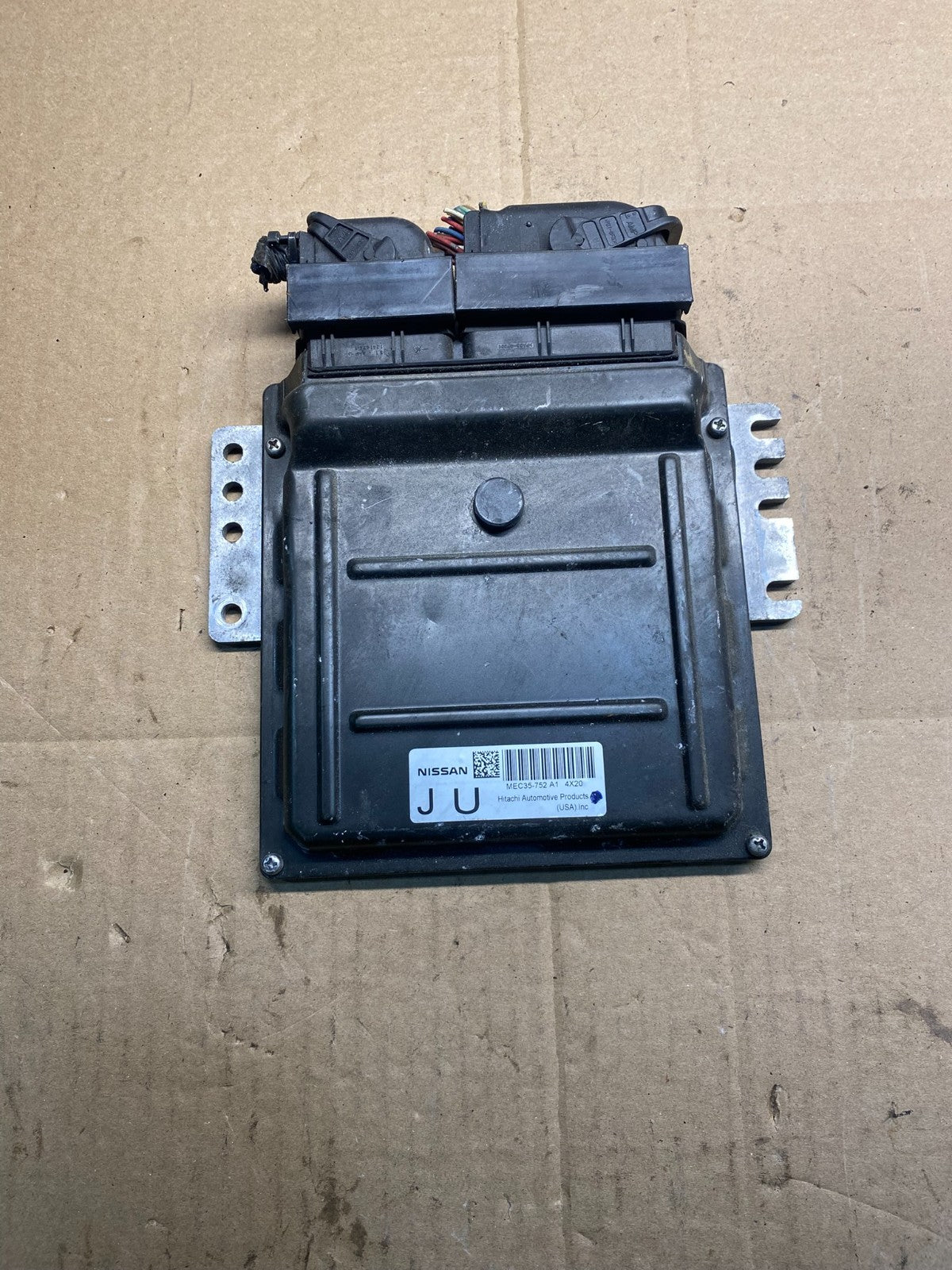 2005 Nissan Pathfinder Engine Control Module ECM MEC35-752 A1 ab4222 DG0