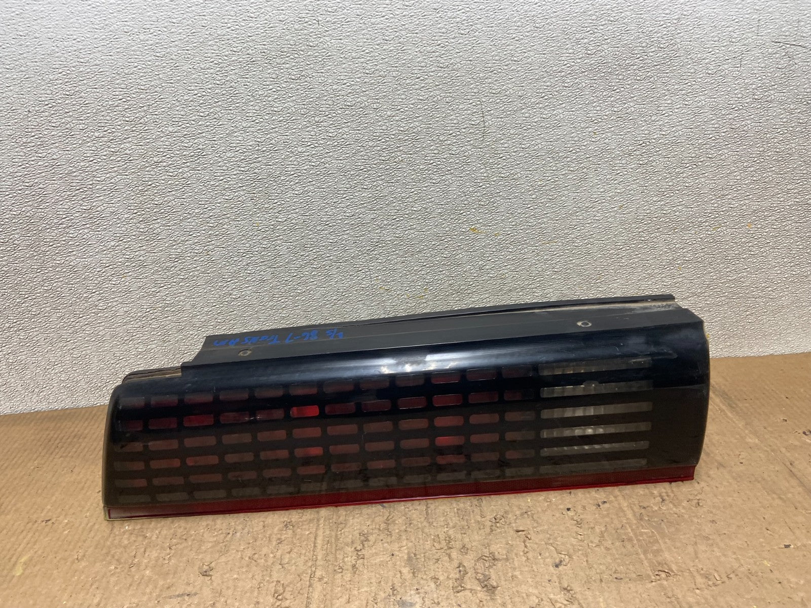 1985 to 1990 Pontiac Firebird Trans Am Left Driver Side Tail Light AA8592 LK0