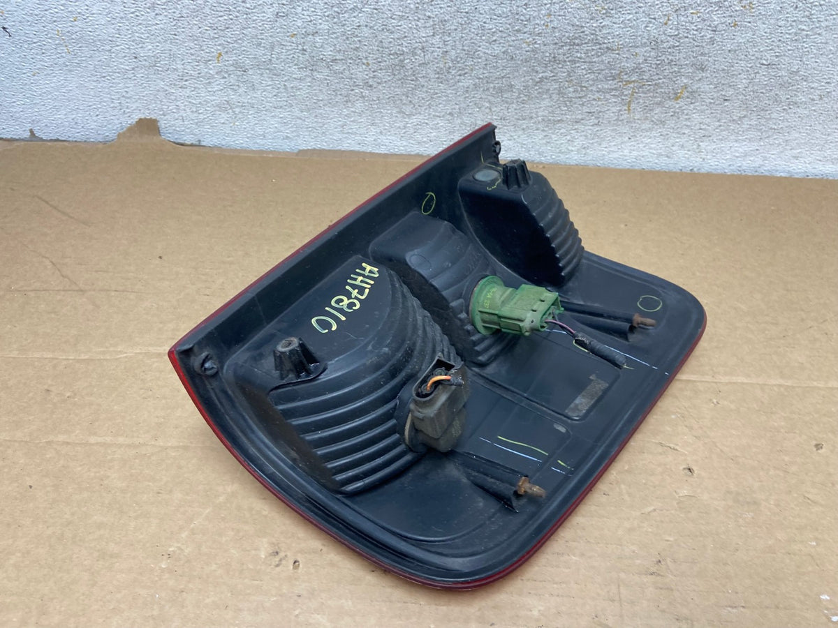 2004 to 2008 Ford F150 F-150 Right Passenger RH Side Tail Light AH7810 LK4