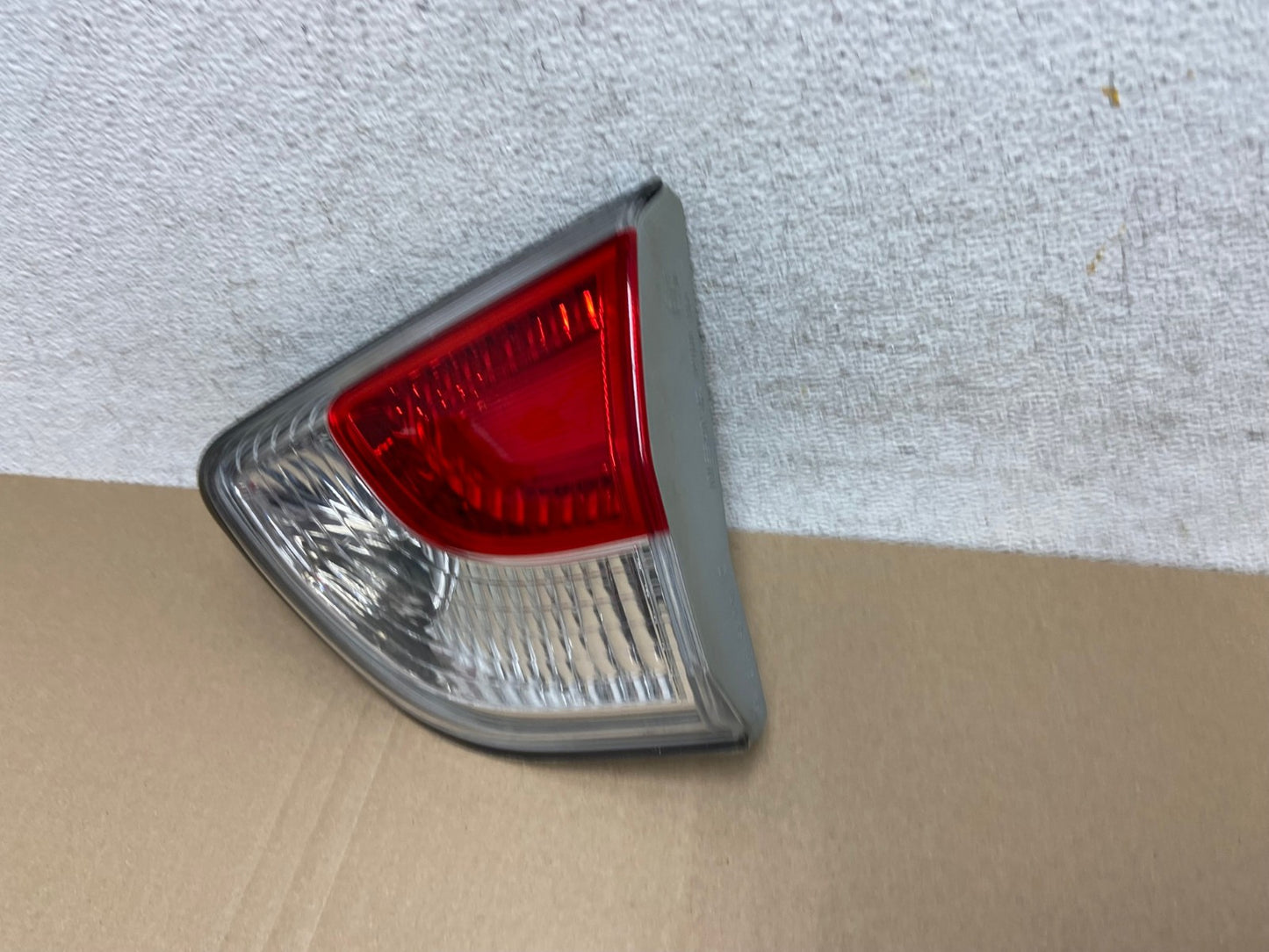 2013 to 2016 Nissan Pathfinder Right Passenger Inner Tail light AD5359 LK1