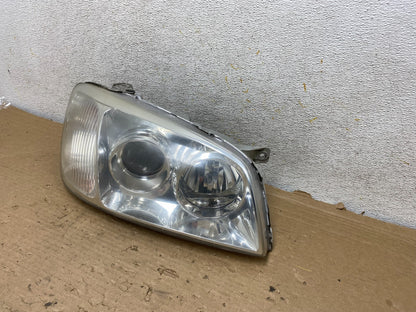 2004 2005 Hyundai XG350 XG Right Passenger RH Headlight Halogen AH8997 DW2