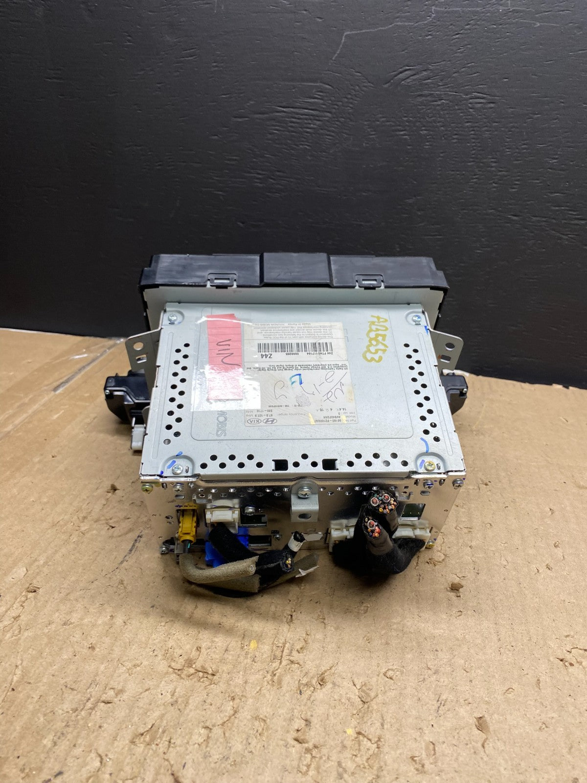 2017 to 2018 Hyundai Elantra  Radio Clock Digital Player FM/AM AB5653 DG6