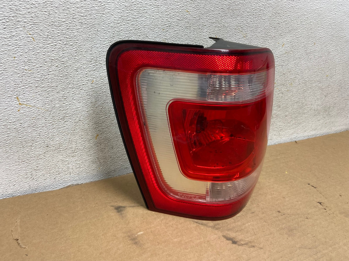2008 to 2012 Ford Escape Left Driver LH Side Tail Light AH4484 LK1