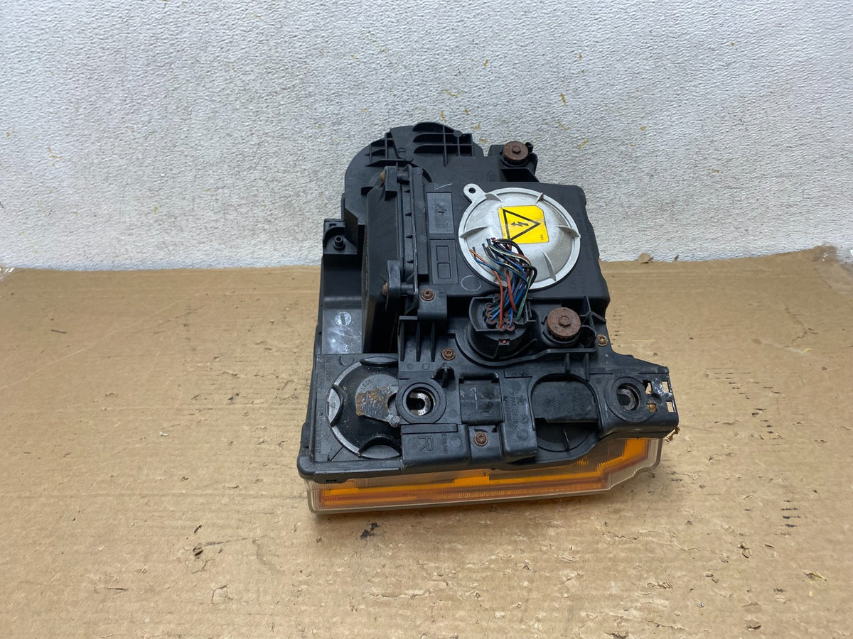 2005 - 2009 Land Rover Lr3 Right Passenger Rh Side Xenon Headlight AH9211 DW6