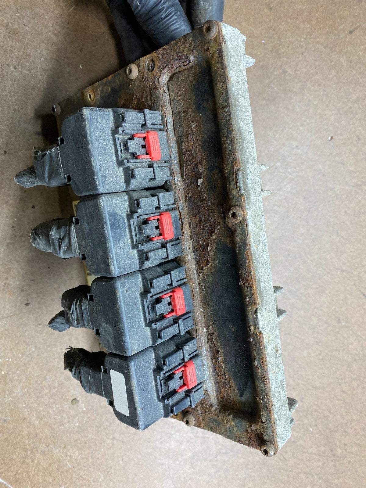 2007 Chrysler Town Country Caravan 3.8L Engine Control ECU P05187558AC G1410 PS2