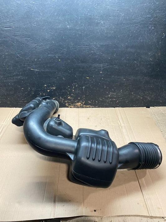 2011 - 2013 Dodge Durango 3.6L Resonator Air Intake Tube OEM  v9742 DG0