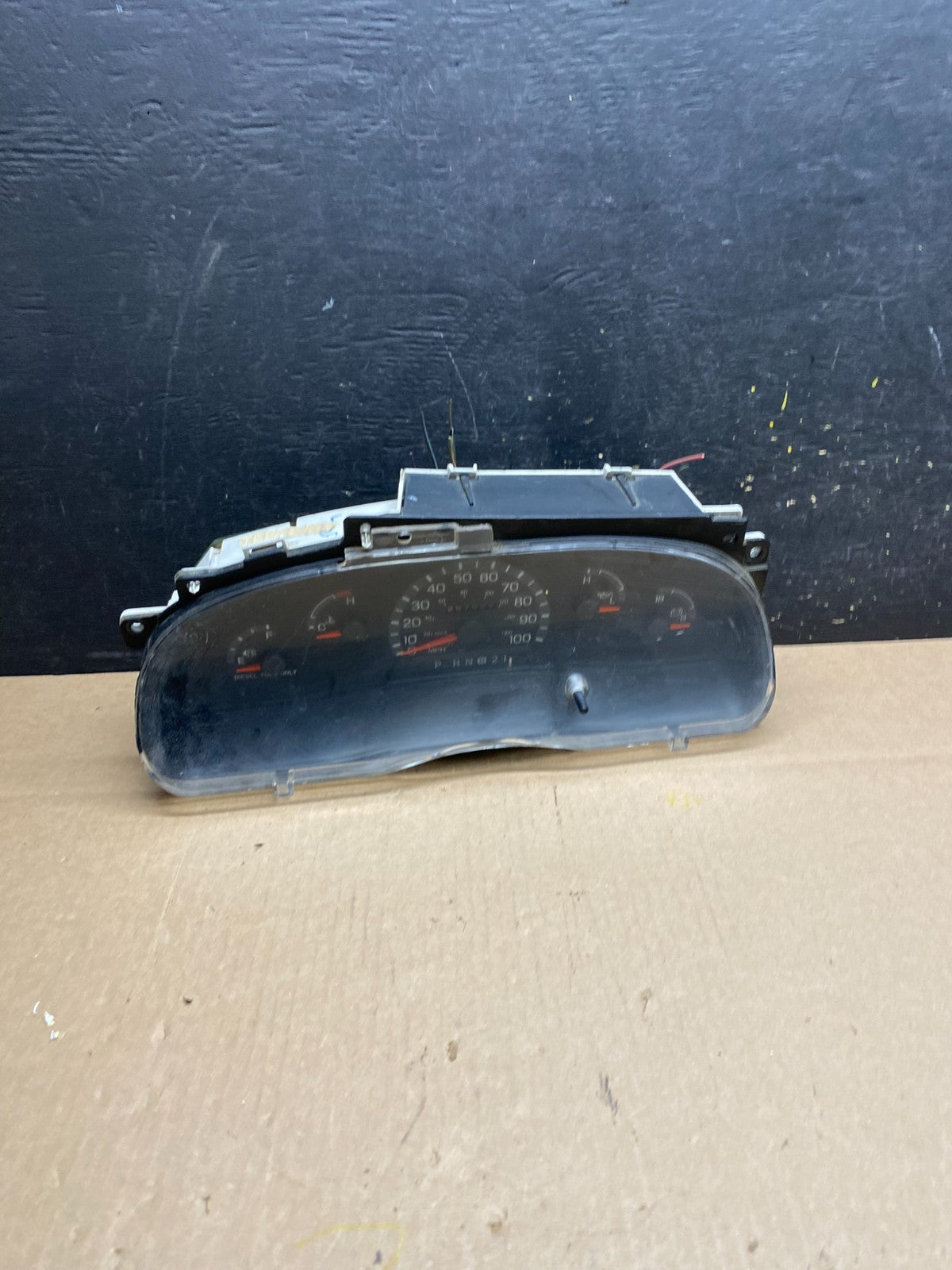 2001 - 2002 Ford Econoline E250 E350 Van Speedometer Instrument Cluster t4412 DG0
