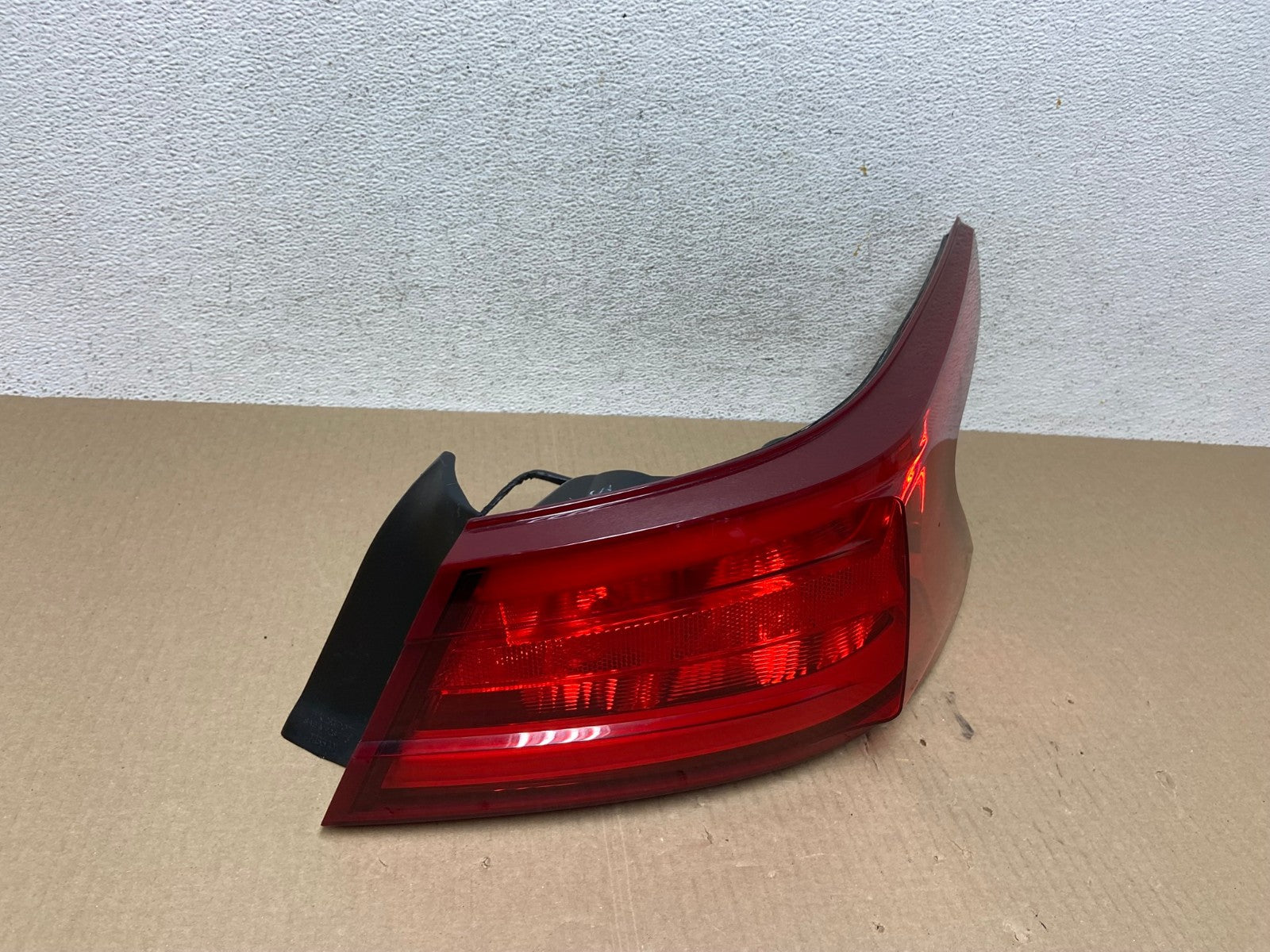 2016 2017 2018 Nissan Maxima Right Passenger RH Tail Light AE6963 LK2
