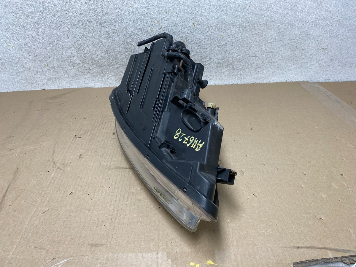 2009 - 2011 Hyundai Genesis Left Driver LH Halogen Headlight AH6728 DW7