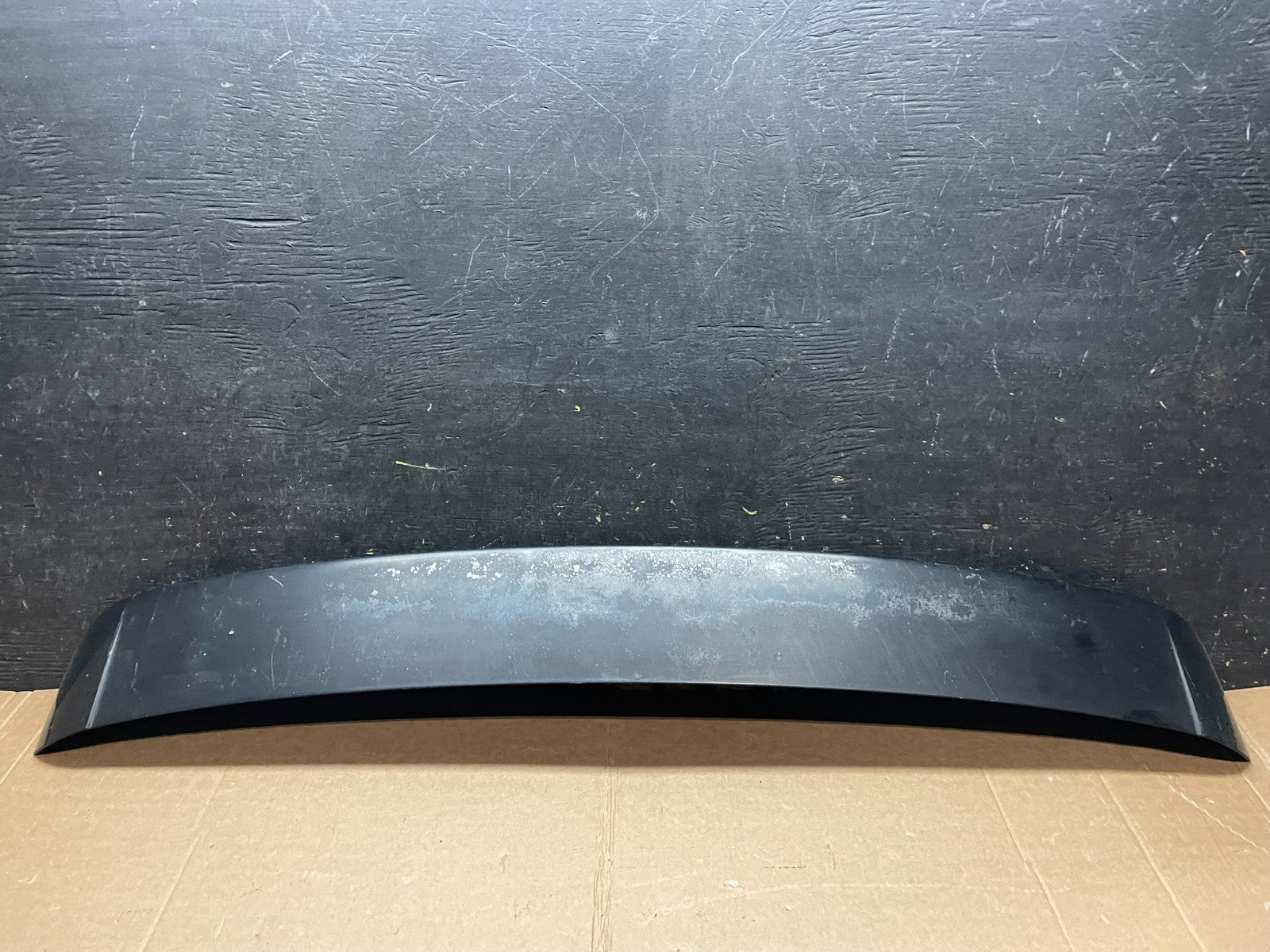 2007 to 2009 AUDI Q7 Rear Tailgate Spoiler W/ 3RD Third Brake Light OEM Z5730 DG0