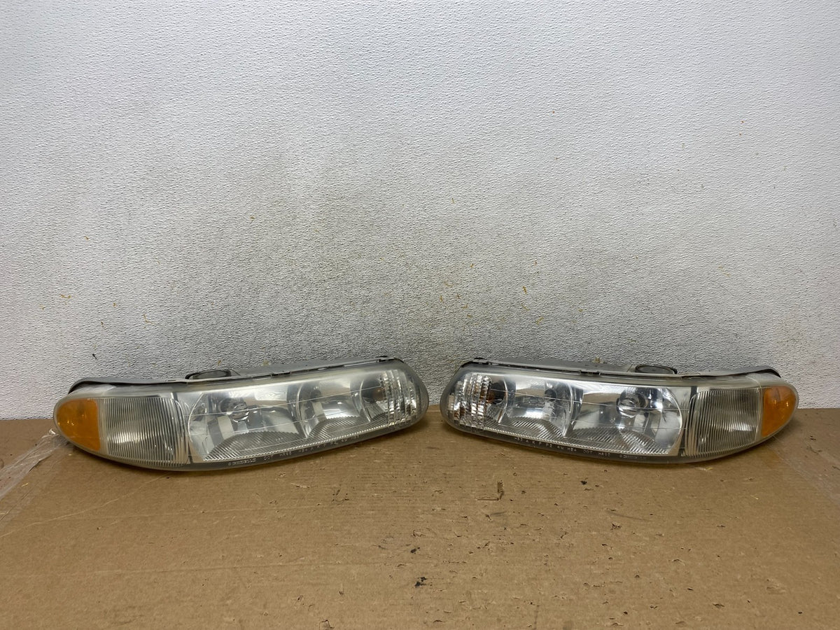1997-2005 Buick Century Left+Right Side Headlights Halogen AH8885 DW0