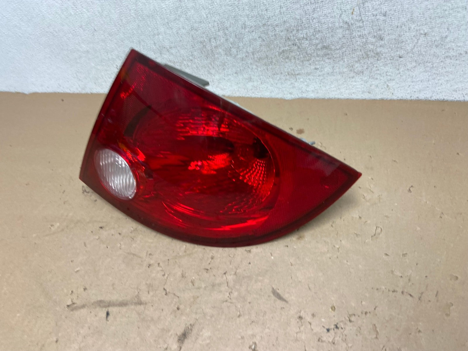 2005-2010 Chevrolet Cobalt Sedan Right Passenger RH Tail Light AG4300 LK1