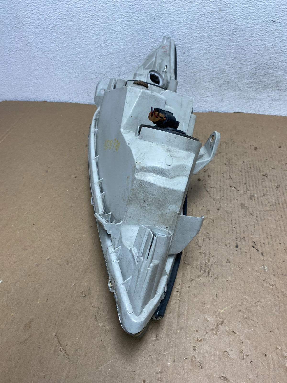 2002 2003 2004 Toyota Camry Left Driver Lh Side Halogen Headlight AD8770 DW5