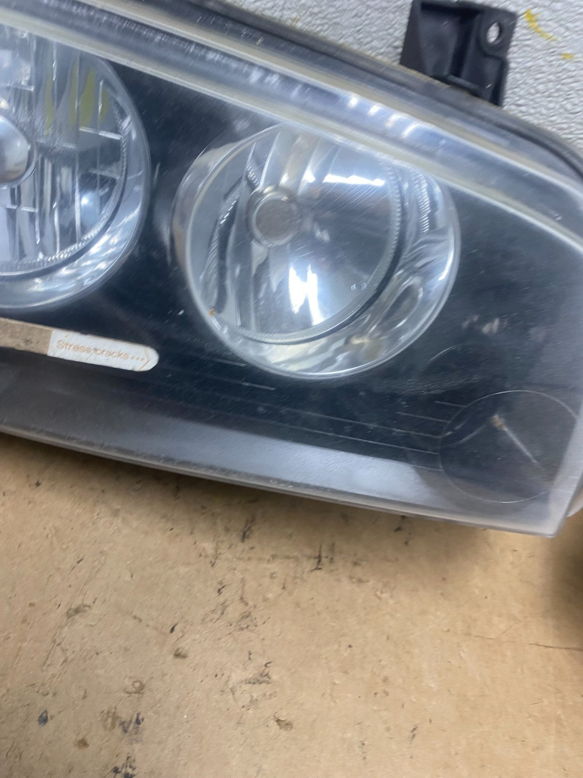 2007 to 2010 Dodge Charger Left+Right Set Side Headlights X5543 DW8