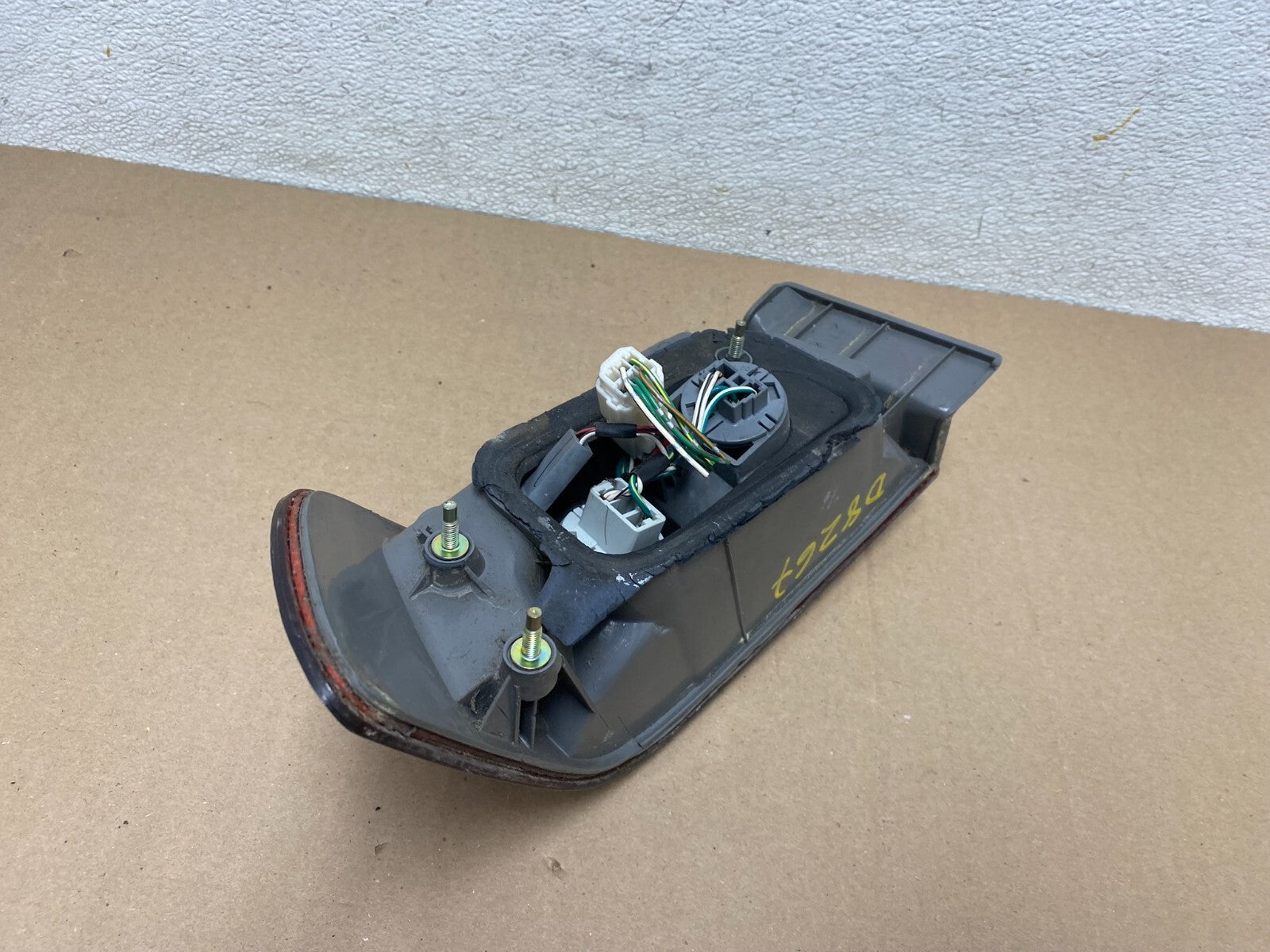 1997 1998 1999 Toyota Camry Tail Light Right Passenger Rh Side Oem D8267 DG15