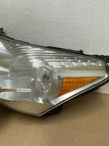 2009 to 2012 Chevrolet Traverse Left Driver Side Halogen Headlight AG7908 DW4