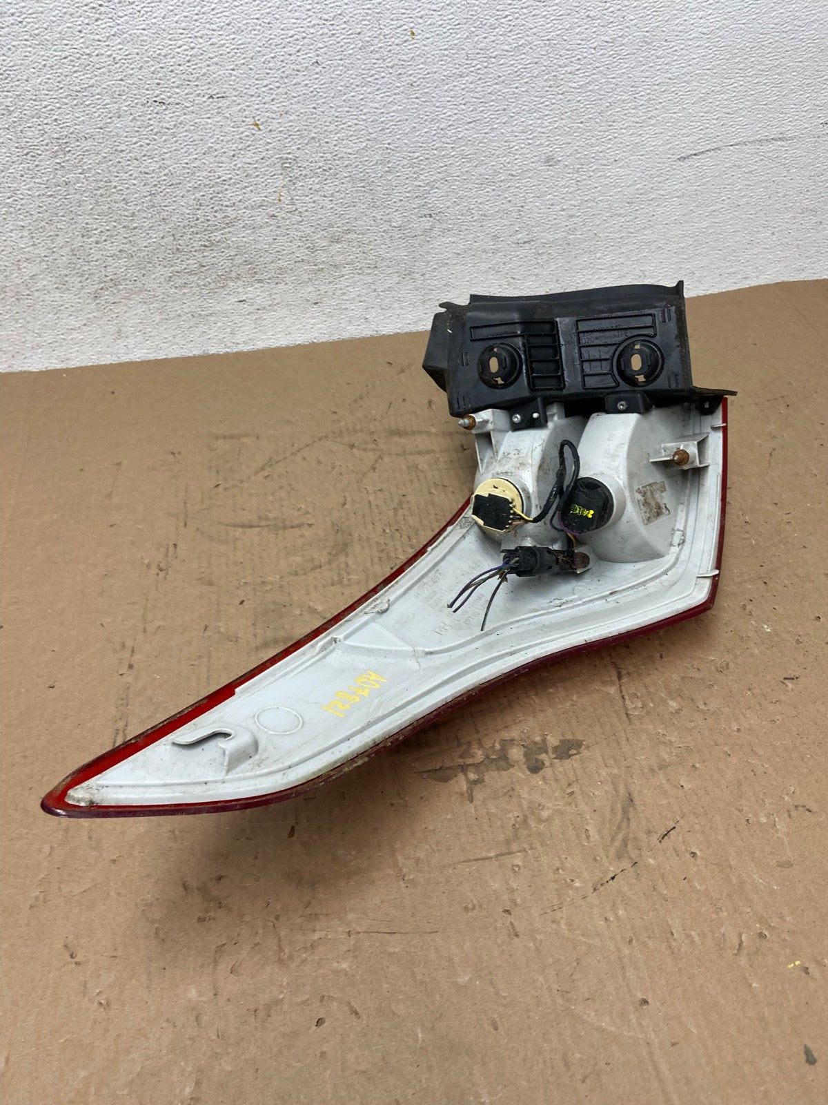 2013 to 2016 Ford Escape Right Passenger RH Side Tail Light AD7821 LK6