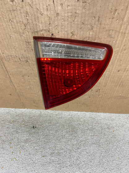 2007 to 2012 Hyundai Veracruz Inner Tail Light Left Driver Side AI5623 LK0