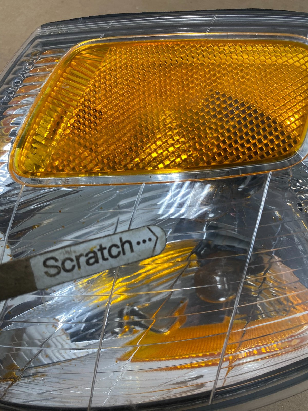 1998 - 1999 Toyota Avalon Right Passenger RH Front Turn Park Signal P8033 DW4