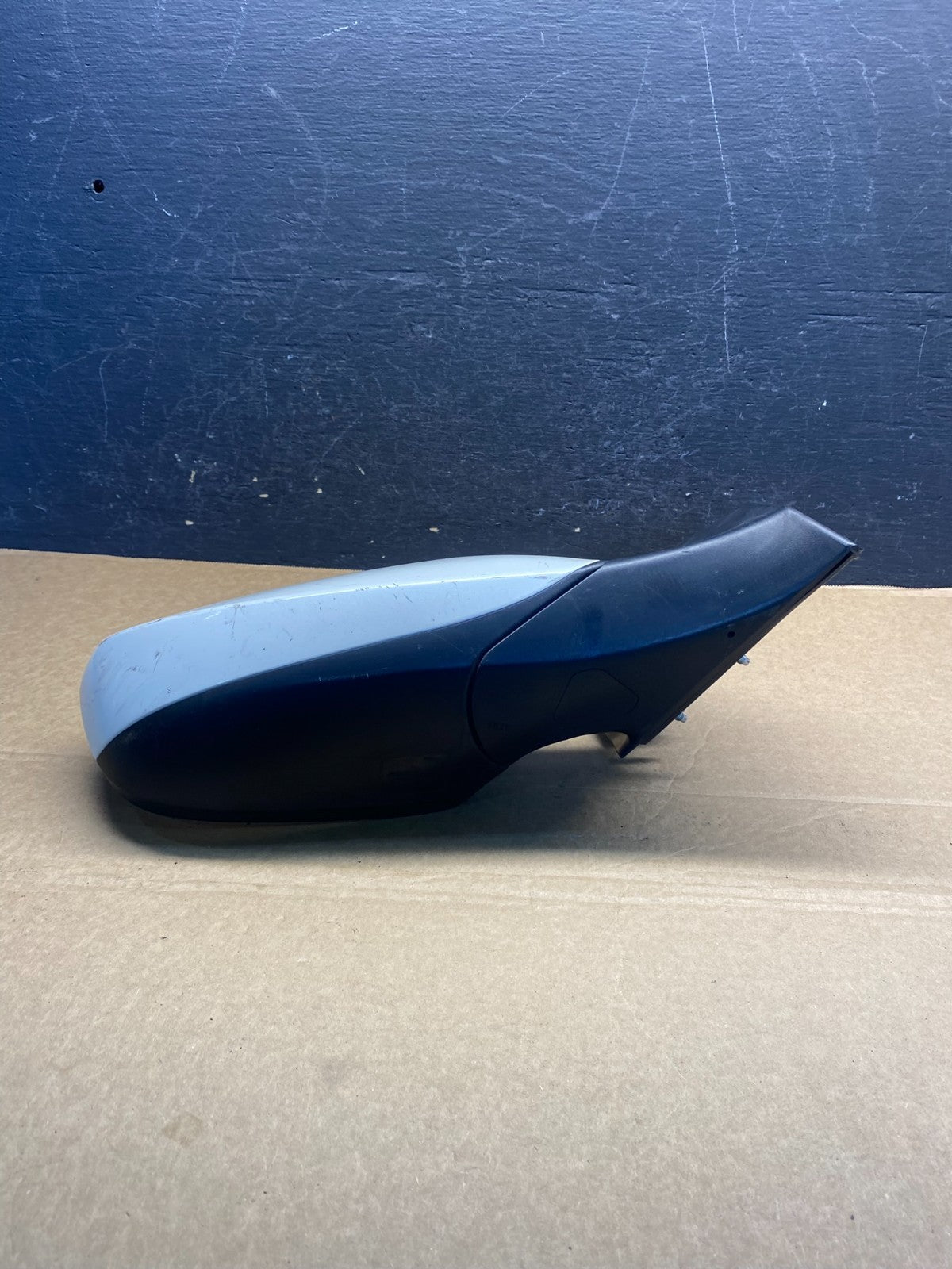 2012 to 2017 Hyundai Accent Right Passenger Side View Door Mirror AF7589 DG3