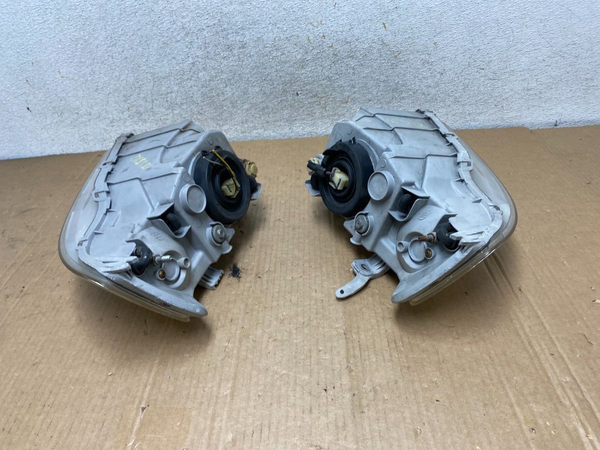 2004 - 2006 Chevrolet Aveo Hatchback Left+Right Headlights Halogen AI8872 DW10