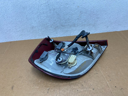 2001 to 2003 Oldsmobile Aurora Right Passenger RH Side Tail Light ad9207 DG5
