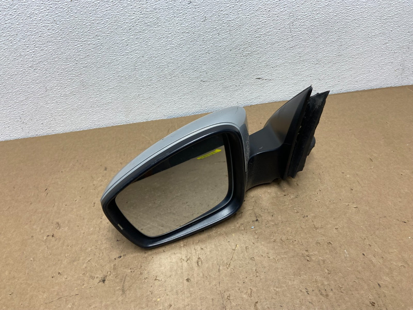 2011-2016 Volkswagen Jetta Sedan Left Driver View Door Mirror Oem AC1462 DW5