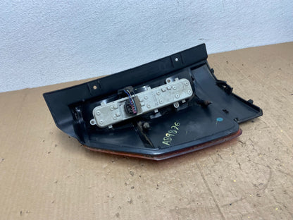 2002-2009 GMC Envoy Right Passenger RH Side Tail Light Oem AB9876 DW5