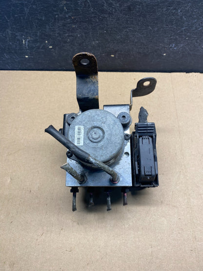 2012 to 2016 Hyundai Genesis Coupe ABS Pump Anti Lock Brake Module ae7384 DG1