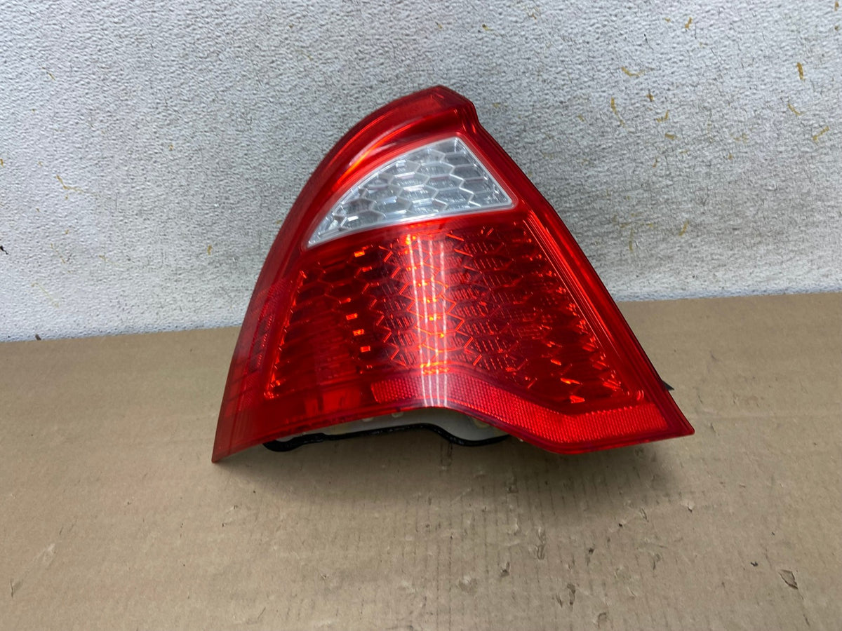 2010 2011 2012 Ford Fusion Left Driver LH Side Tail Light AI2179 LK0