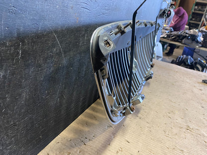 2008 to 2012 Buick Enclave Front Upper Grill Grille Oem J1041 DG8
