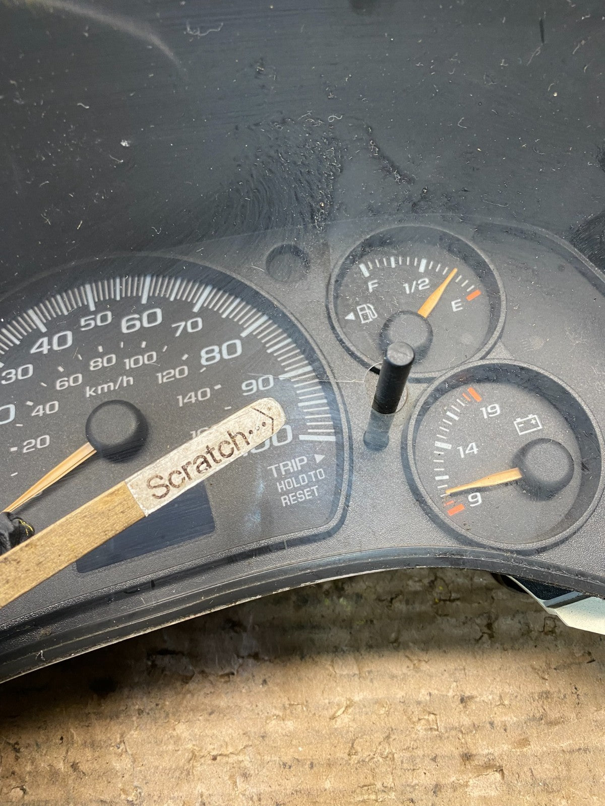 2004 to 2007 Chevrolet Express Speedometer Cluster Gauge OEM  S3242 DG3