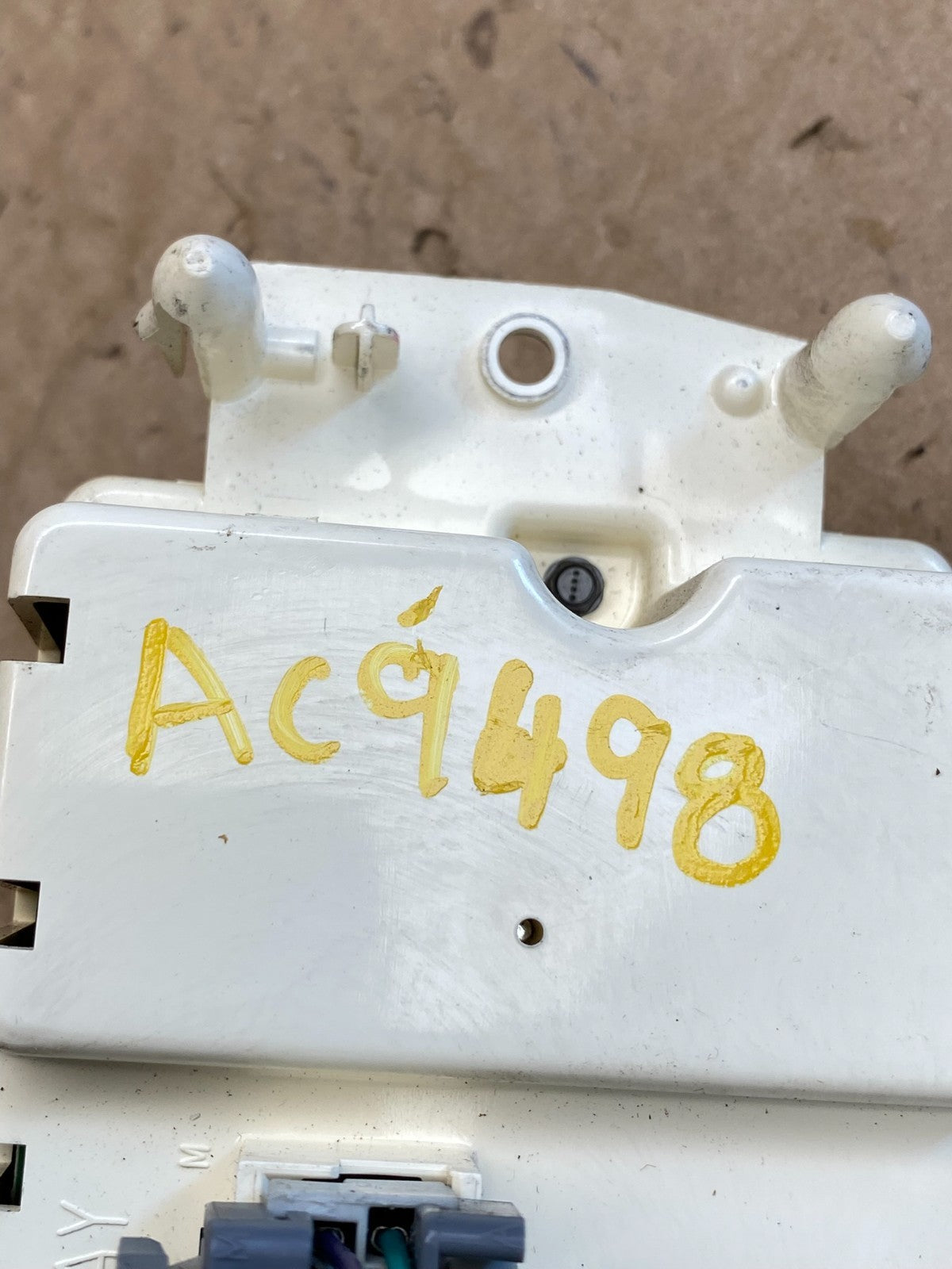 2003 to 2006 Chevrolet Silverado HVAC Heater Climate Control Module AC9498 DG6