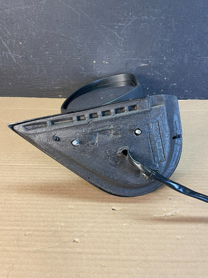 2007 to 2008 Gmc Yukon Right Passenger Turn Signal View Door Mirror AE8639 DW4