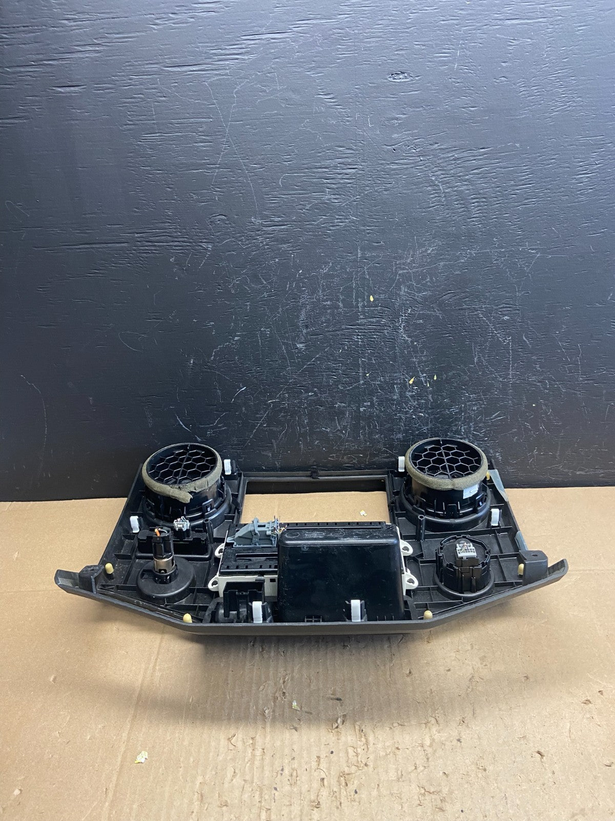 2008-2010 Ford F250 F350 Radio Climate Control Radio Dash Bezel Panel ab9677 DG5
