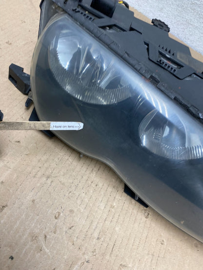2002 to 2005 BMW 3 E46 Sedan Right Passenger RH Halogen Headlight AF3154 DW4