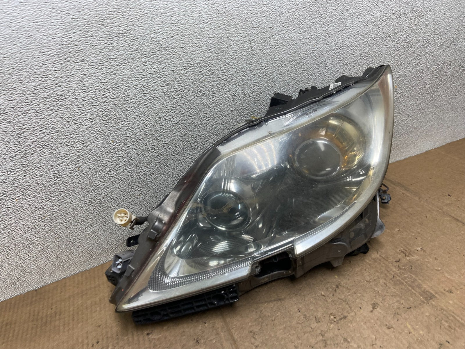 2007 2008 2009 Lexus LS460 Left Driver Lh Side Xenon Headlight AA6920 DW2