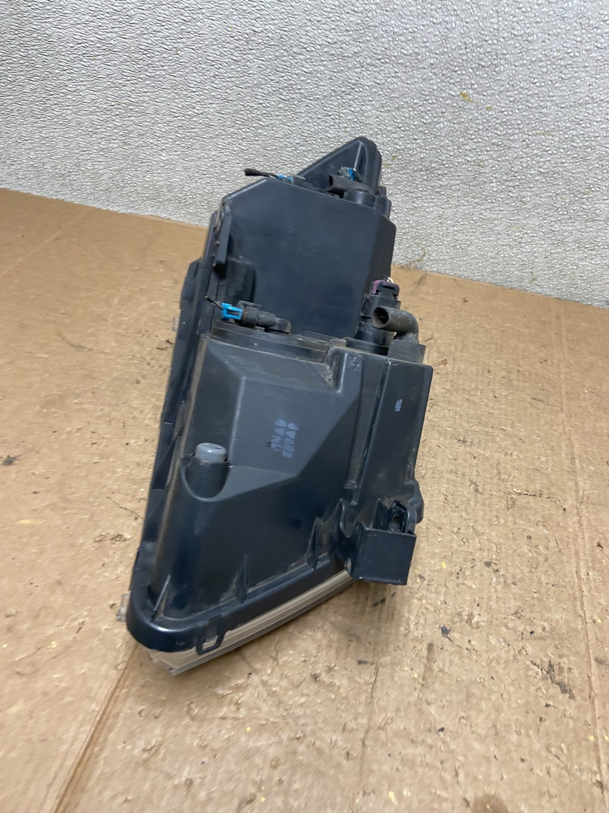 2009 to 2017 Dodge Journey Headlight Left Driver Lh Side Halogen Oem AA3879 DW5