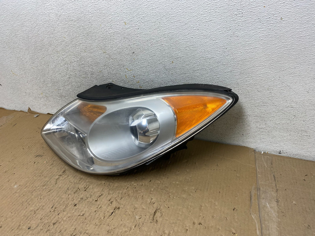 2007 to 2012 Hyundai Veracruz Left Driver LH Headlight Halogen AH2937 DW2