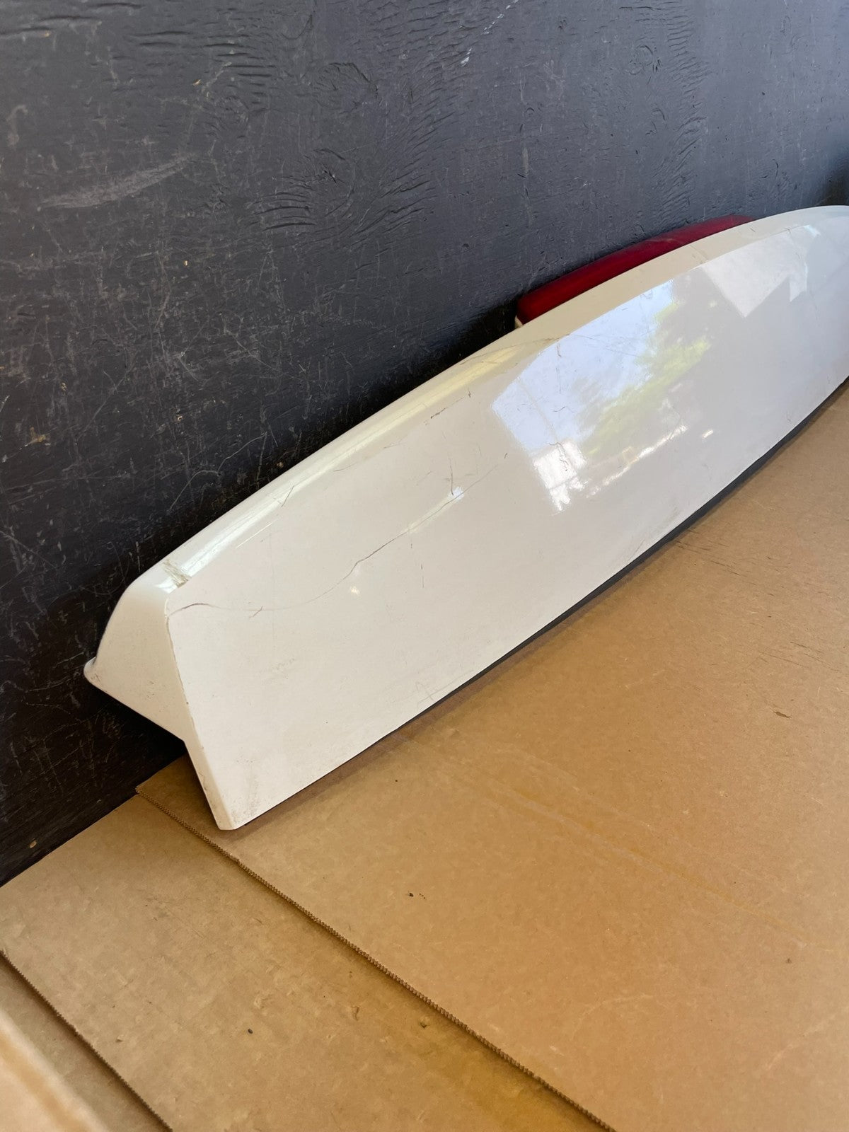 2007-2014 Chevrolet Tahoe Suburban Yukon Spoiler Wing 3rd Brake Light AD0046 DG2
