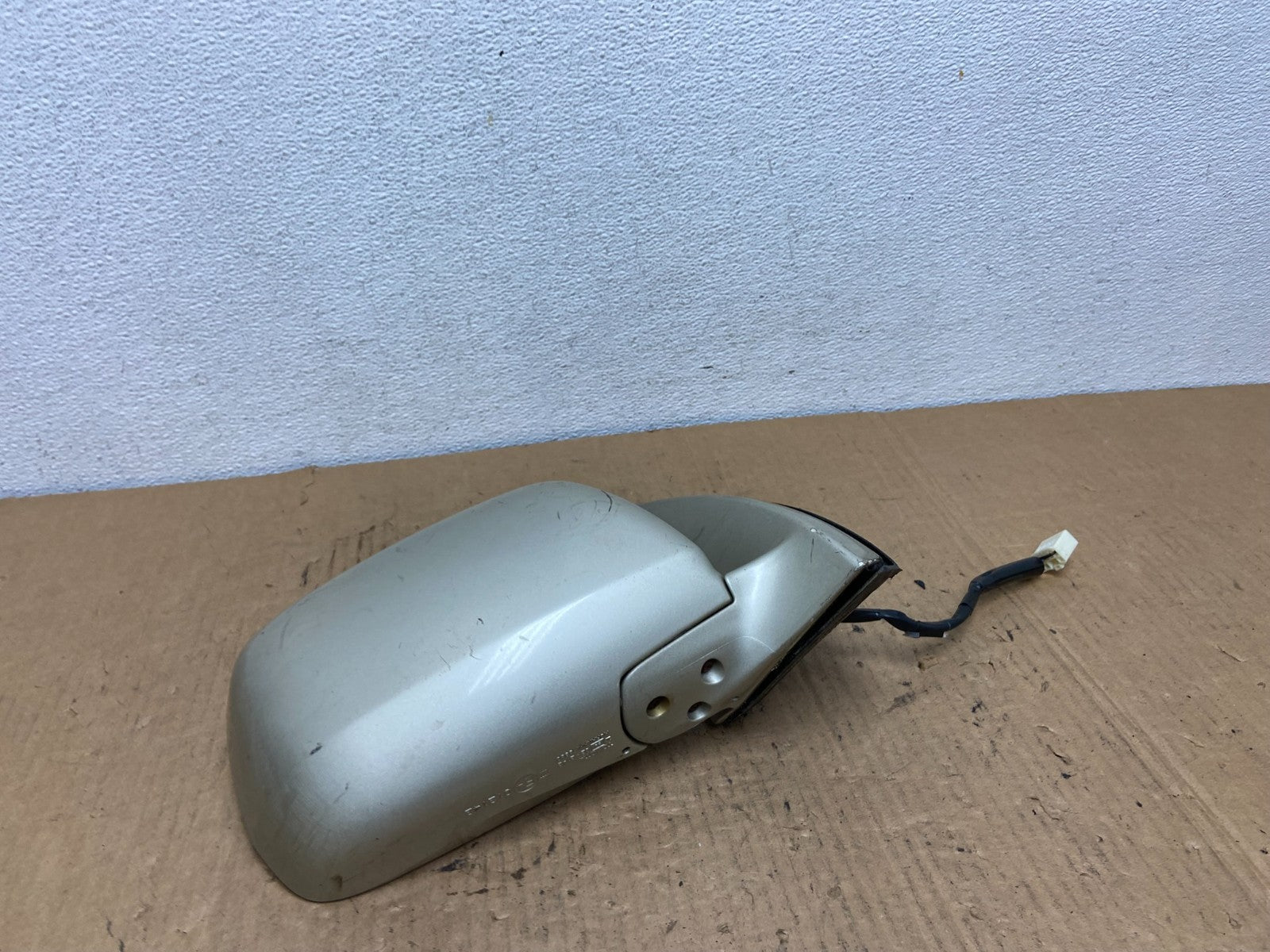 2001-2007 Toyota Highlander Right Passenger RH View Door Mirror AC7821 DG3
