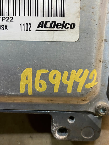 2010 to 2013 Chevrolet Silverado Yukon Engine Control Module ECM ECU AG9442 DW3