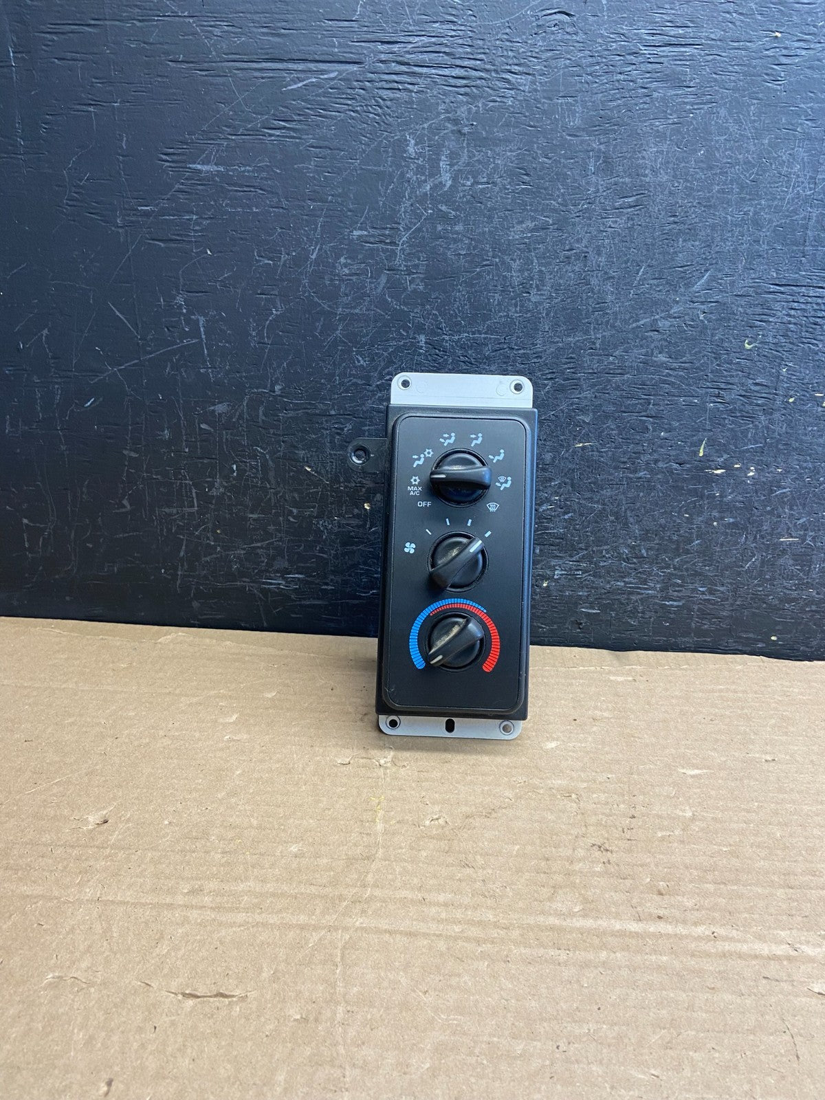 1998-2001 Dodge Ram 1500 2500 A/C Heater Climate Control P: 55055654AC AF2505 DG0