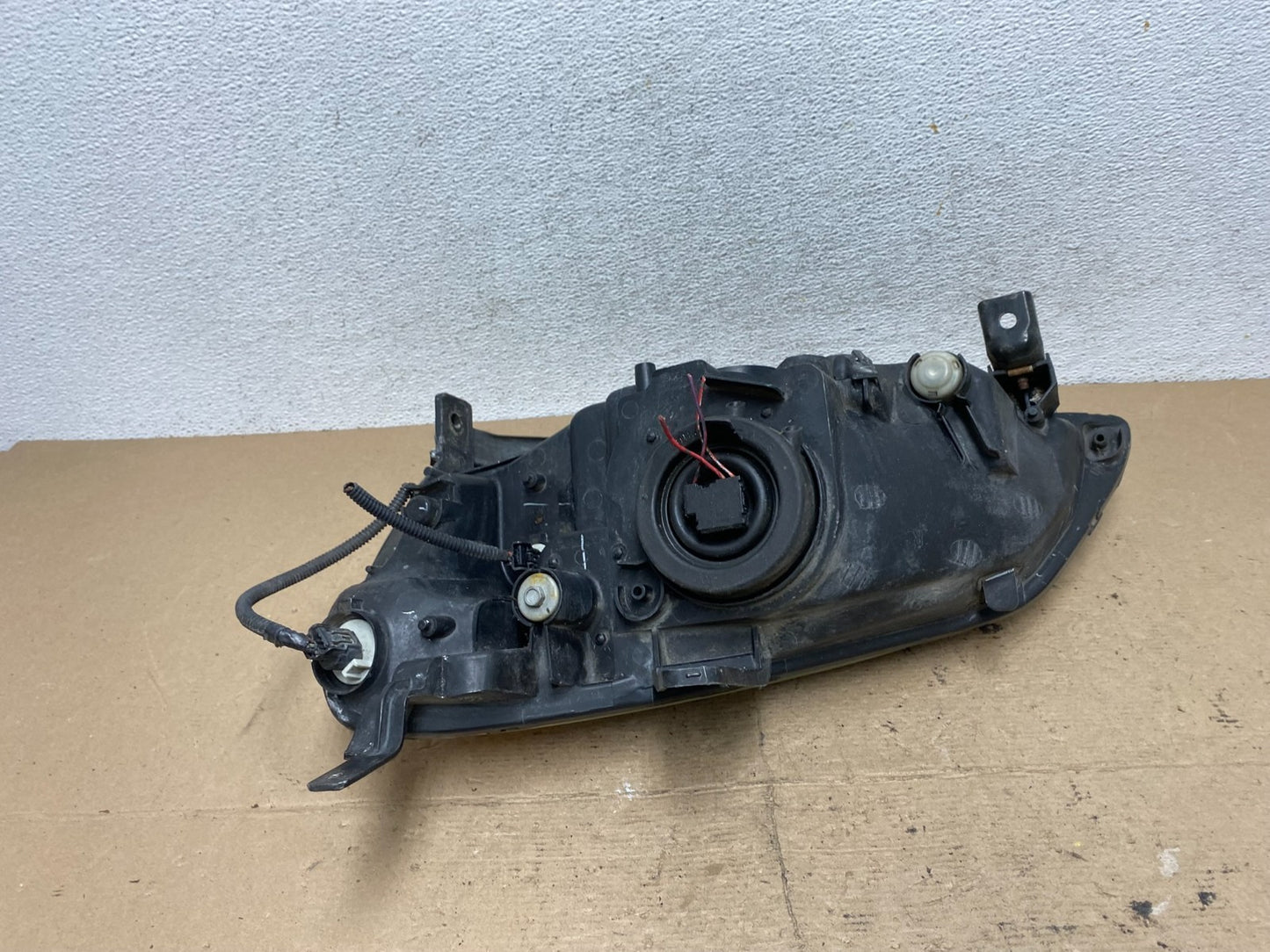 2001 - 2003 Honda Civic Coupe Headlight Halogen Right Passenger Rh AF5139 DW4